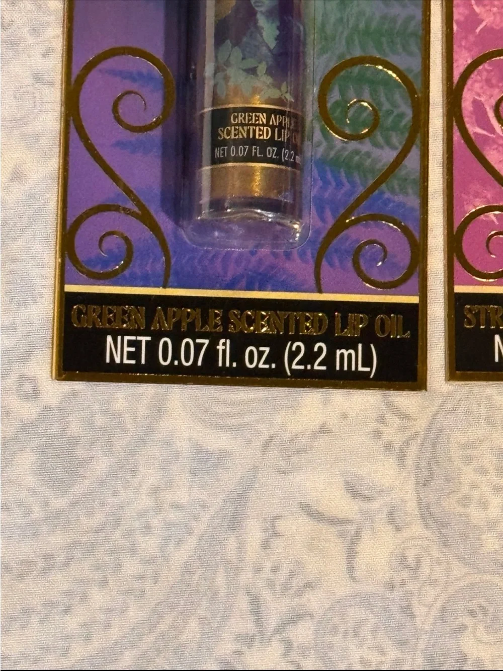 Wicked Scented Lip Oil Duo – Elphaba Green Apple & Glinda Strawberry